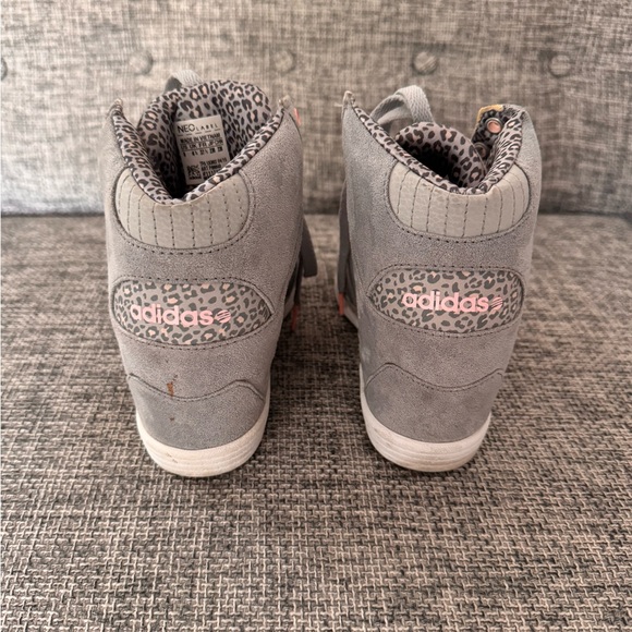 ADIDAS Neo Label suede grey high top heeled sneaker w/ animal print accent - Picture 6 of 9